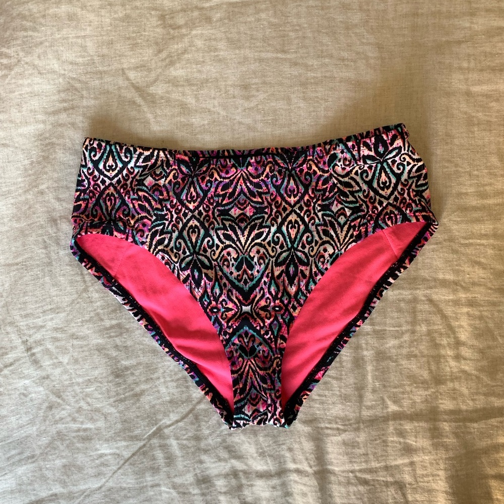 Mid rise swim bottoms